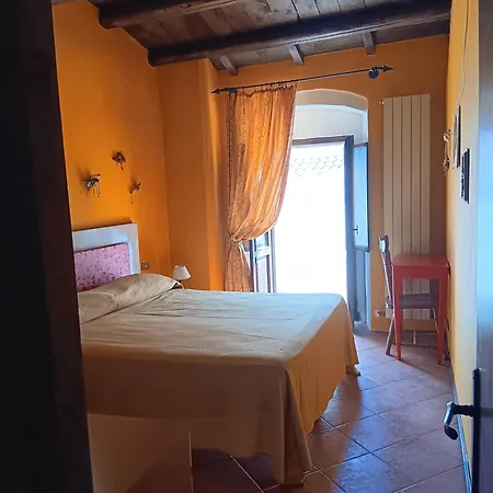 Loves Bed & Breakfast Introdacqua